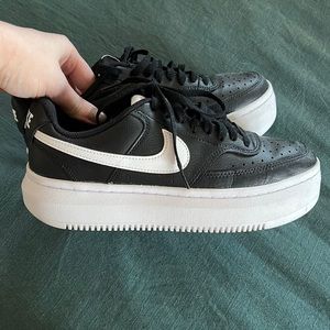 Nike Court Vision Alta